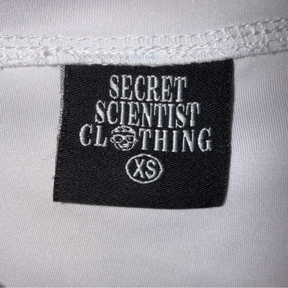 Graphic Mesh Jersey - Picture 5 of 5